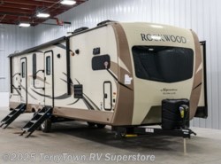 New 2019 Forest River Rockwood Signature Ultra Lite 8335BSS available in Grand Rapids, Michigan