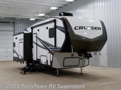 New 2020 CrossRoads Cruiser Aire 28RD available in Grand Rapids, Michigan
