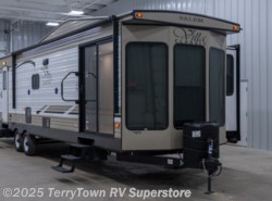New 2020 Forest River Salem Villa Classic available in Grand Rapids, Michigan