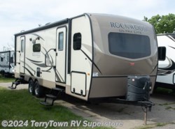 Used 2018 Forest River Rockwood Ultra Lite 2612WS available in Grand Rapids, Michigan