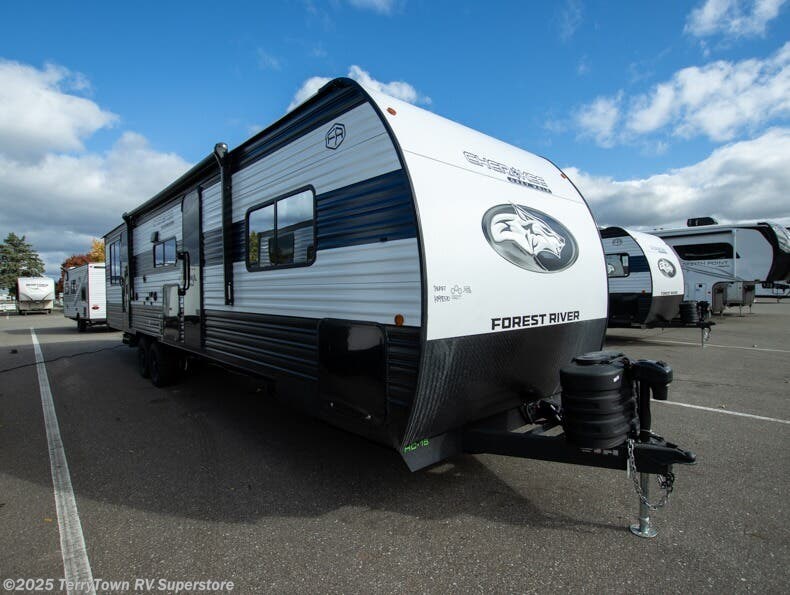 New 2026 Forest River Cherokee Grey Wolf 28RRT available in Grand Rapids, Michigan