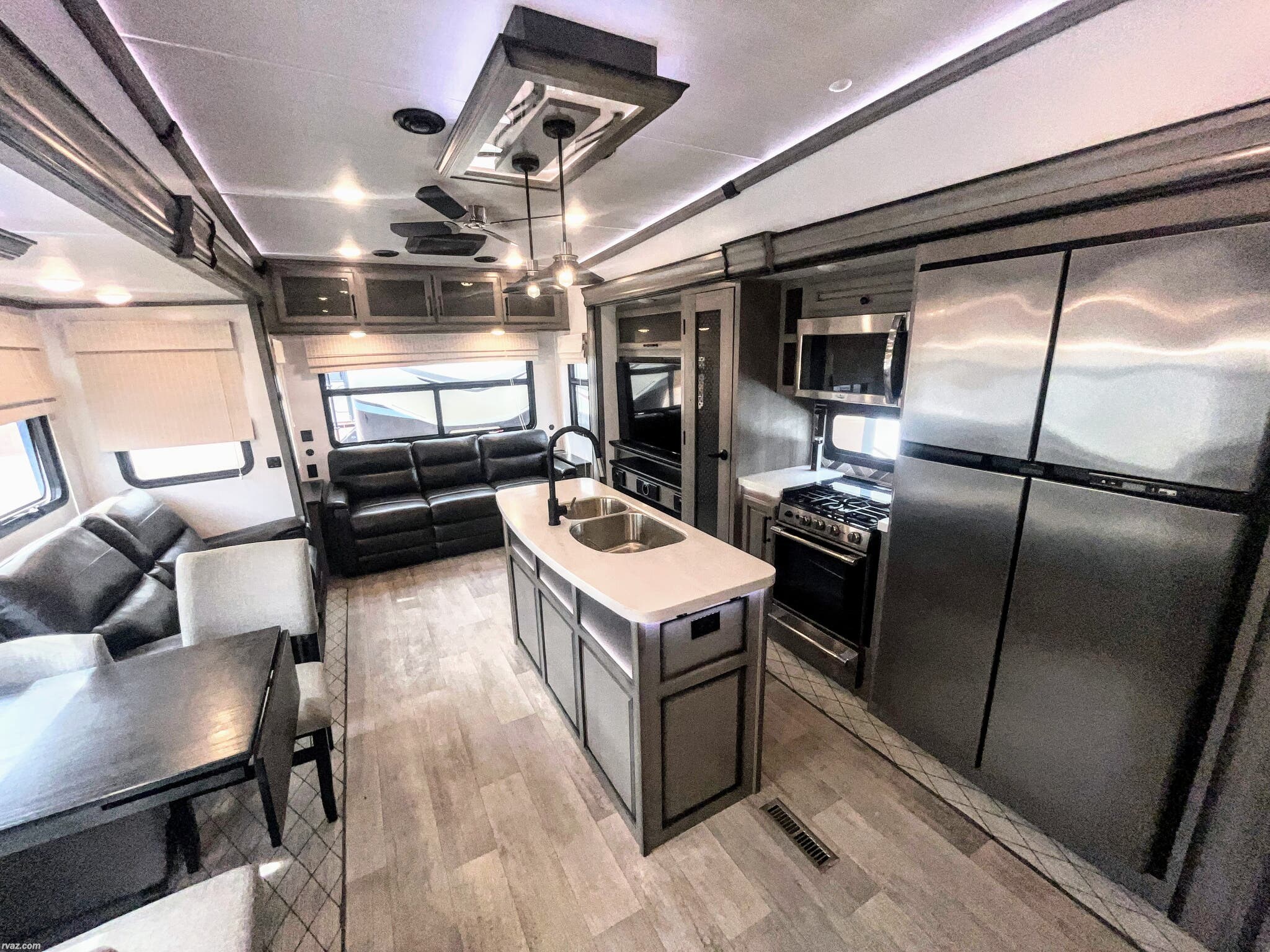 Used 2022 Keystone Montana 3855BR available in Mesa, Arizona
