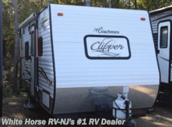 Used 2016 Coachmen Clipper Ultra-Lite 17FQ available in Egg Harbor City, New Jersey