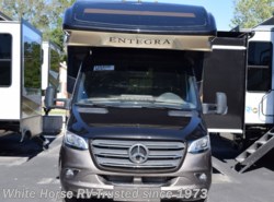 New 2020 Entegra Coach Qwest 24L available in Egg Harbor City, New Jersey