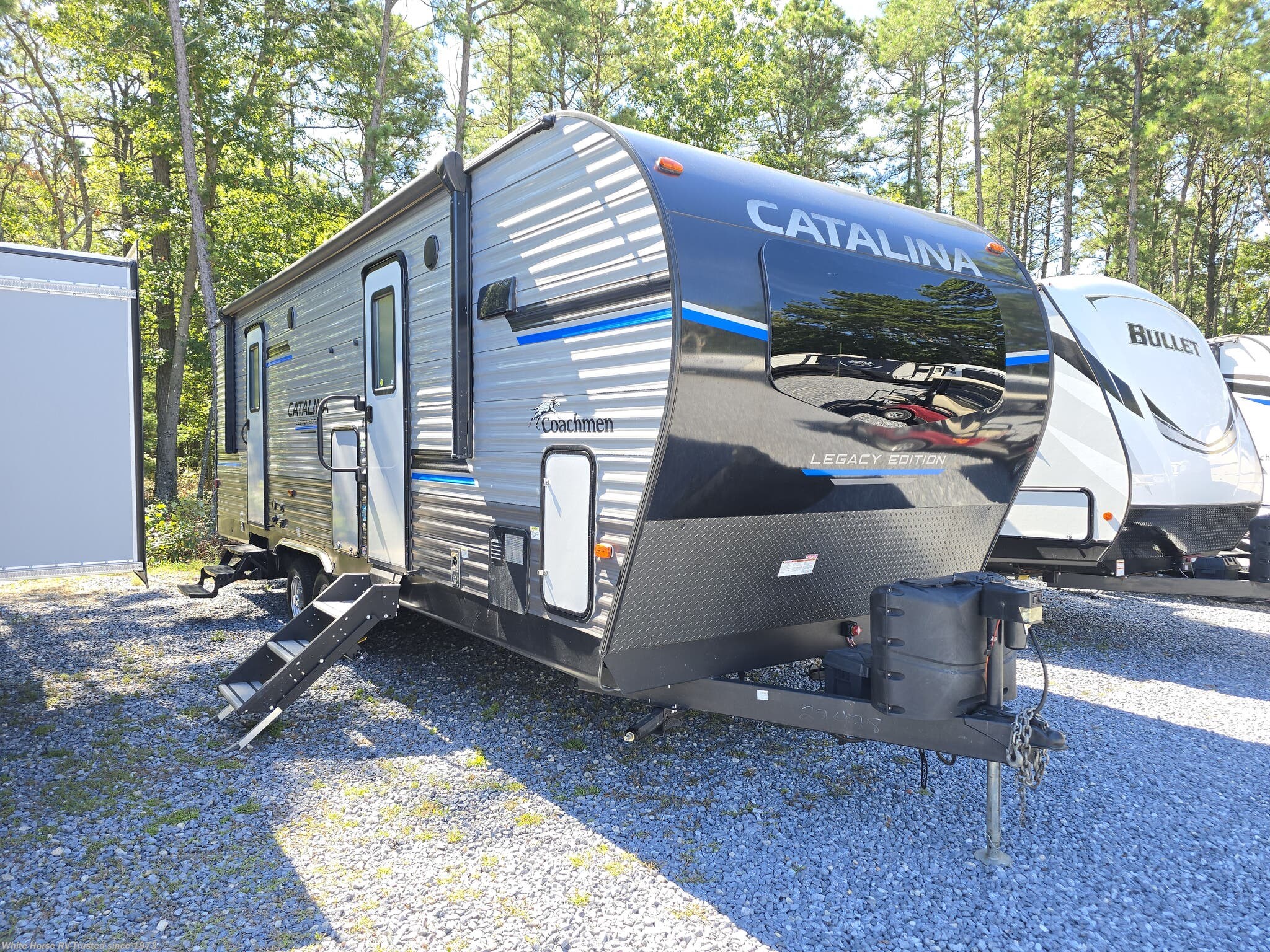 Used 2023 Coachmen Catalina Legacy Edition 263FKDS available in Egg Harbor City, New Jersey