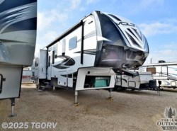 Used 2017 Dutchmen Voltage 3975 available in Evans, Colorado