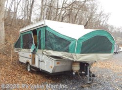 Used 2004 Coachmen Clipper available in Lititz, Pennsylvania