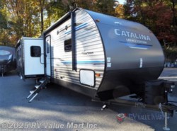 New 2019 Coachmen Catalina Legacy 333BHTSCK available in Lititz, Pennsylvania