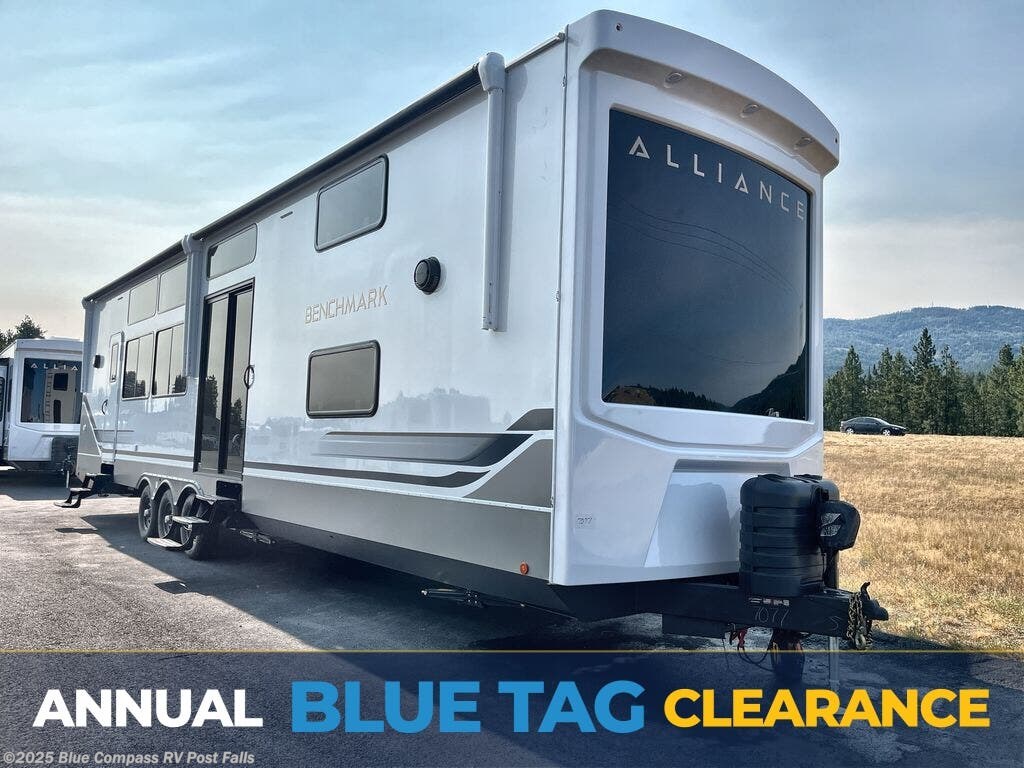 New 2026 Alliance RV Benchmark 44LFT available in Post Falls, Idaho