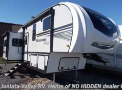 Used 2019 Winnebago Minnie Plus 27RLTS available in Mifflintown, Pennsylvania