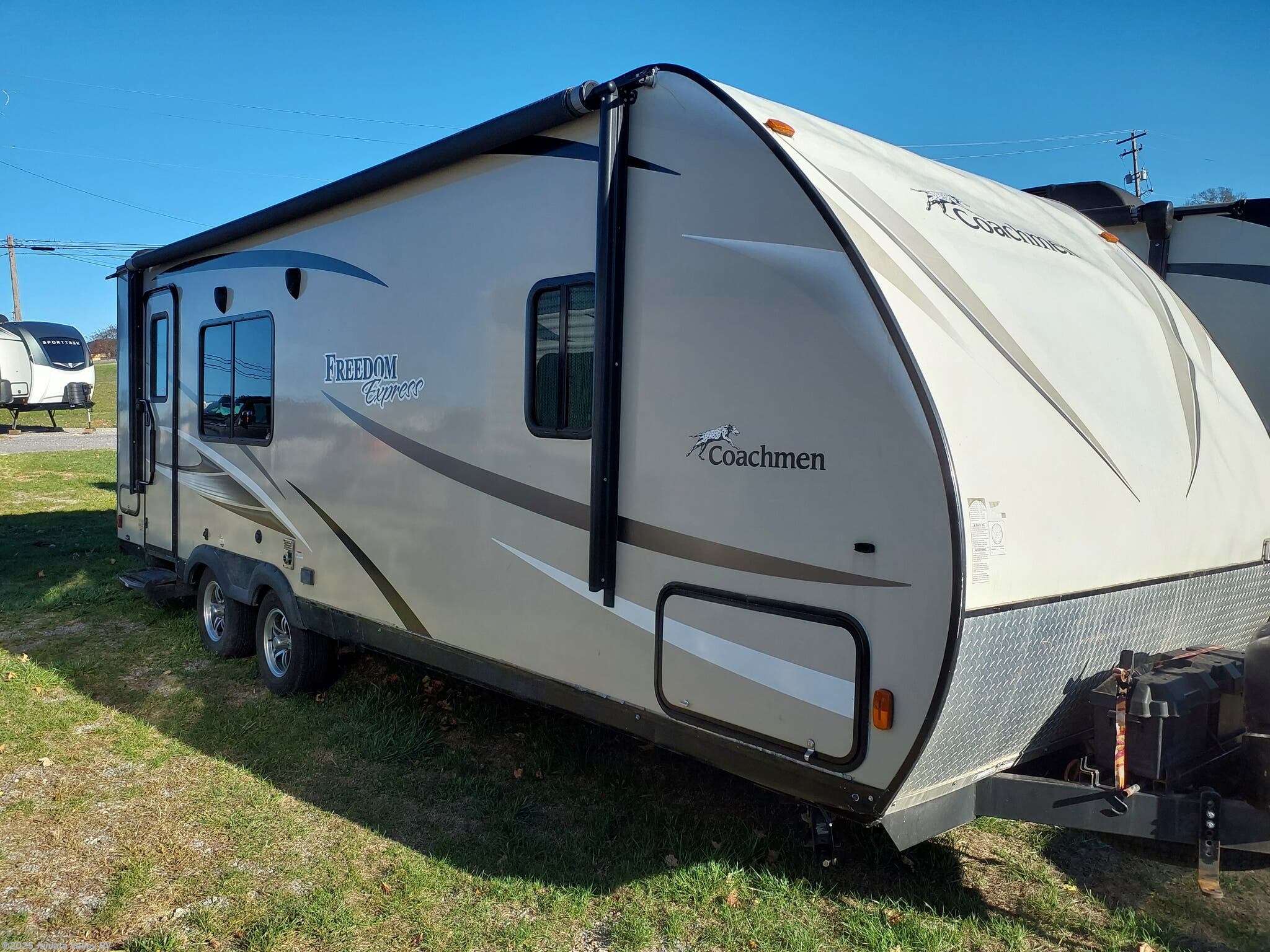 Used 2016 Coachmen Freedom Express 246RKS available in Mifflintown, Pennsylvania