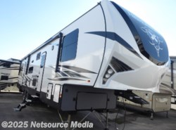 New 2019 Highland Ridge Highlander available in Ringgold, Georgia