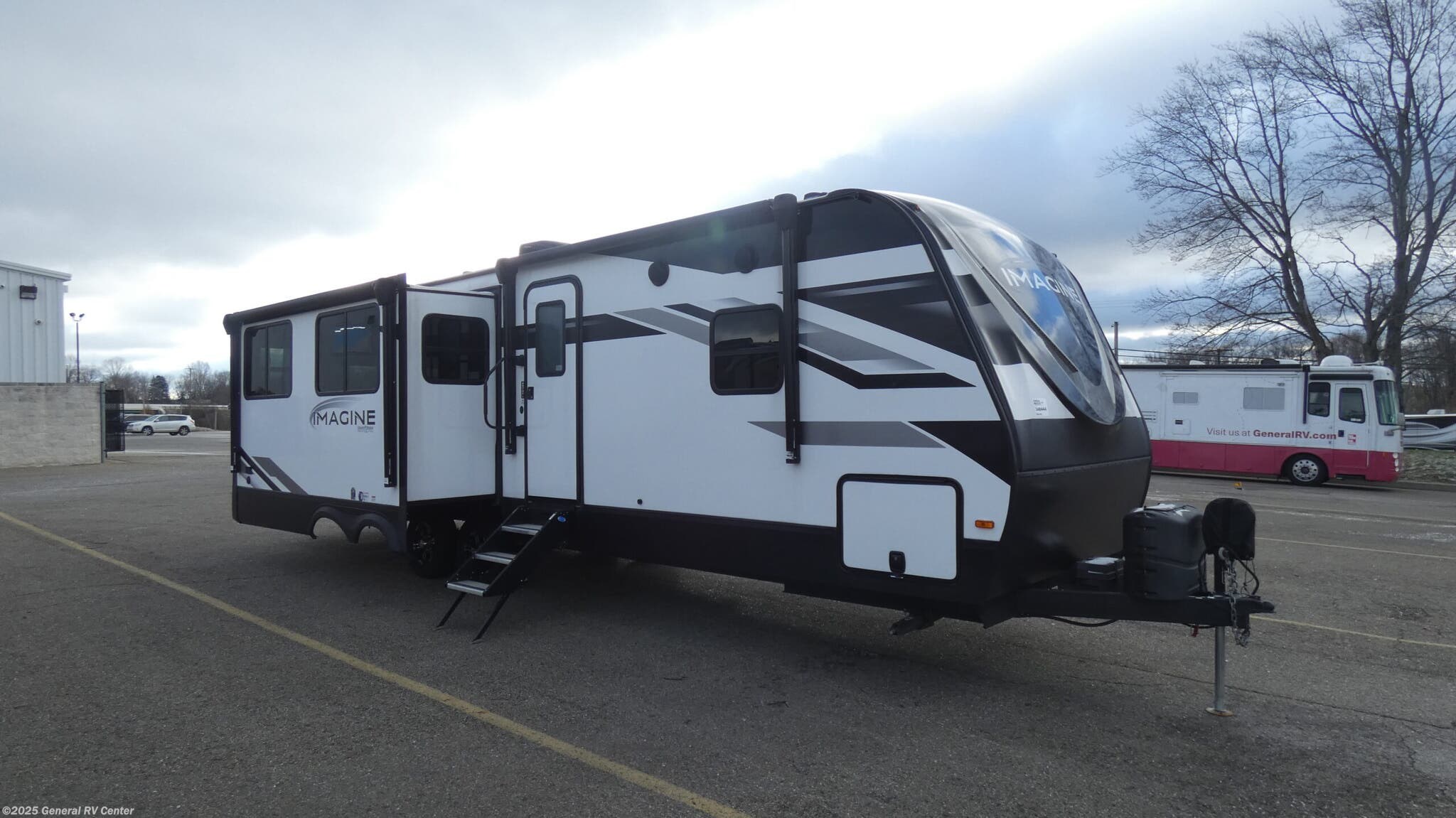 Used 2022 Grand Design Imagine 2970RL available in North Canton, Ohio