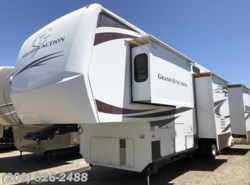Used 2008 Dutchmen Grand Junction 34QRL available in Los Banos, California
