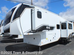 New 2026 Jayco Eagle HT 31QCD available in Clyde, Ohio