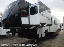 New 2026 Jayco Seismic 399 available in Clyde, Ohio