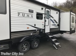 New 2021 Palomino Puma 32BHQS available in Whitehall, West Virginia