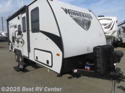New 2018 Winnebago Micro Minnie 2108DS CALL FOR THE LOWEST PRICE! Slideouts/ Walk available in Turlock, California