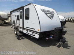 New 2019 Winnebago Micro Minnie 2108DS CALL FOR THE LOWEST PRICE!/ Slidouts/ Walk available in Turlock, California