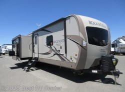 New 2019 Forest River Rockwood Signature Ultra Lite 8332BSC Rear Kitchen Three Slide Out/ U Shaped Din available in Turlock, California