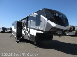 New 2021 Dutchmen Voltage 4225 available in Turlock, California