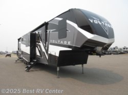 New 2021 Dutchmen Voltage 4245 available in Turlock, California
