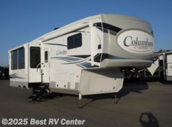 New 2022 Palomino Columbus 299RLC available in Turlock, California