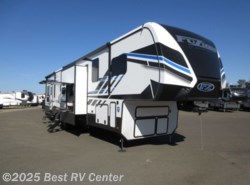 New 2022 Keystone Fuzion 427 available in Turlock, California