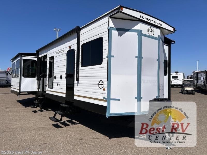 New 2026 Forest River Wildwood Lodge 40RLB available in Turlock, California