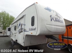 Used 2006 Forest River Wildcat 32QBBS available in Shakopee, Minnesota