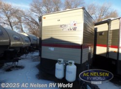 New 2019 Forest River Cherokee Ice Cave 17MP available in Shakopee, Minnesota