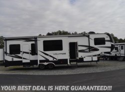 Used 2017 Dutchmen Voltage V3605 available in Seaford, Delaware