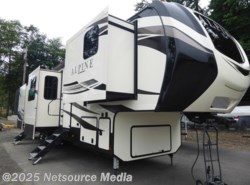 New 2020 Keystone Alpine 3800FK available in Kelso, Washington