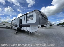 New 2025 Alliance RV Valor 40V13 available in Bowling Green, Kentucky