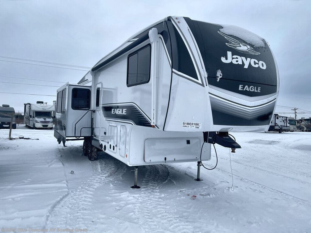 New 2025 Jayco Eagle HT 29RLC available in Bowling Green, Kentucky