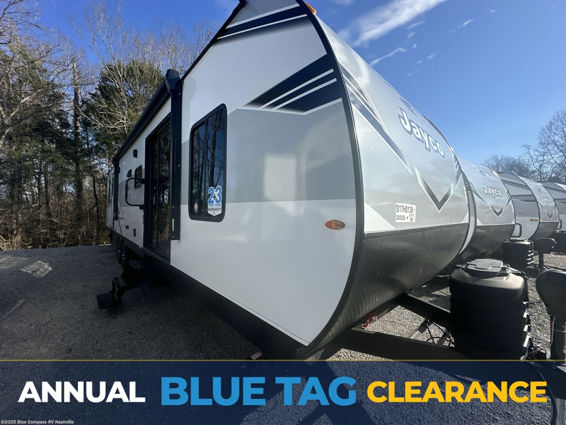 New 2025 Jayco Jay Flight 380DQS available in Lebanon, Tennessee