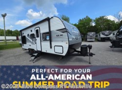 New 2025 Jayco Jay Flight SLX 210QB available in Lebanon, Tennessee