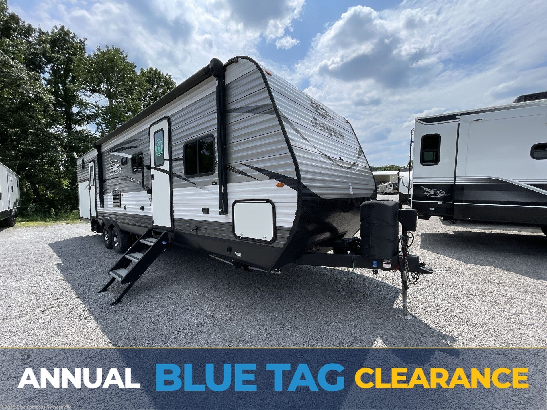 Used 2018 Jayco Jay Flight 32BHDS available in Lebanon, Tennessee