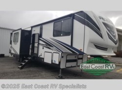 New 2020 Forest River Vengeance Rogue Armored 351 available in Bedford, Pennsylvania