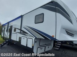 New 2022 Forest River Vengeance Rogue Armored 4007 available in Bedford, Pennsylvania