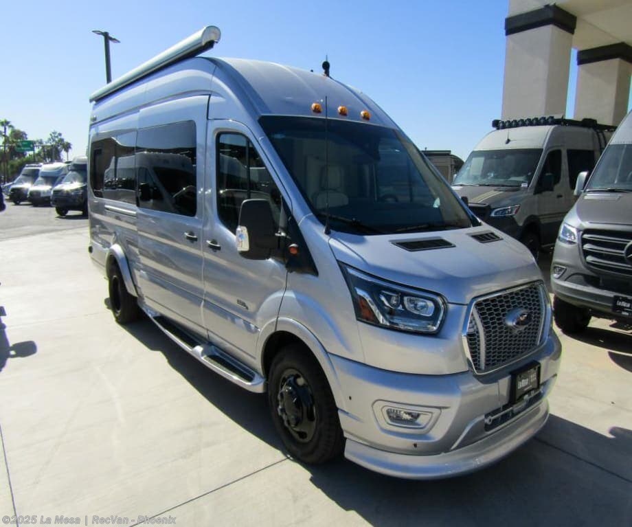 New 2026 Midwest PASSAGE 148 MD2-148-AWD available in Phoenix, Arizona