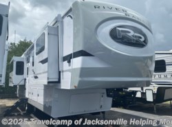 New 2021 Palomino Columbus RIVER RANCH 390L available in Jacksonville, Florida