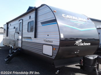 New 2023 Coachmen Catalina Legacy Edition 343BHTS2QB available in Friendship, Wisconsin