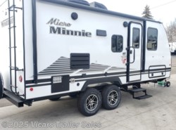 New 2020 Winnebago Micro Minnie 2108DS (White/Pearl) available in Taylor, Michigan