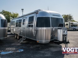 New 2018 Airstream Flying Cloud 30FB Bunk available in Fort Worth, Texas