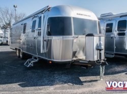 Used 2018 Airstream Classic available in Fort Worth, Texas