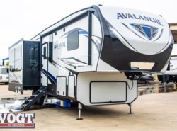 Used 2017 Keystone Avalanche available in Fort Worth, Texas