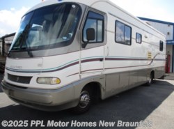 Used 1997 Holiday Rambler Vacationer 32CG available in New Braunfels, Texas