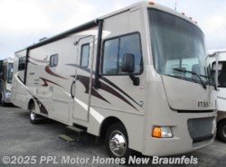 Used 2014 Itasca Sunstar 31KE available in New Braunfels, Texas