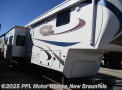 Used 2010 Dutchmen Grand Junction 355RL available in New Braunfels, Texas